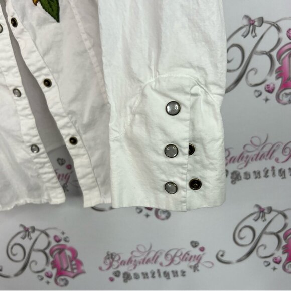 Razzle dazzle button up collared White Floral Embroidered Button-Down Shirt - Picture 4 of 8